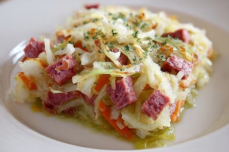 Corned Beef and Cabbage Casserole: Comfort Food Bliss! Corned Beef and Cabbage Casserole