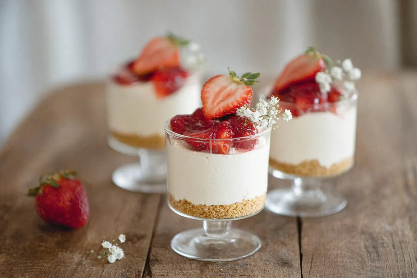 Easy No-Bake Cheesecake Cups