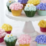 Spring Flower Cupcakes for Mom: Delight Her This Season! 3 Spring Flower Cupcakes for Mom - Beautifully Decorated Treats