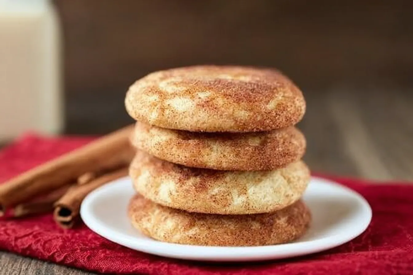 Snickerdoodle Cookies: The Perfect Sweet Treat You’ll Adore Freshly Baked Snickerdoodle Cookies on a Plate