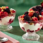 Berry Parfait Delight: A Sweet and Healthy Treat! 3 Delicious Berry Parfait Layers
