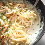 Delicious Chicken Alfredo Pasta in Creamy Sauce
